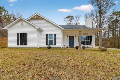 /international/us/10940-mudd-street-ohatchee-al-110106759789/