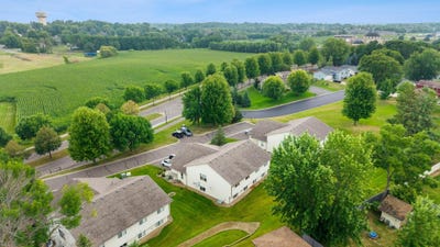 /international/us/11109-frankfort-parkway-ne-saint-michael-mn-110119562874/