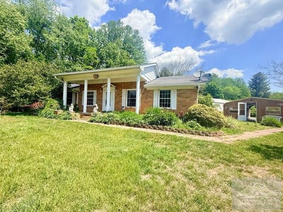 /international/us/92-fawn-ln-rocky-gap-va-110106240478/