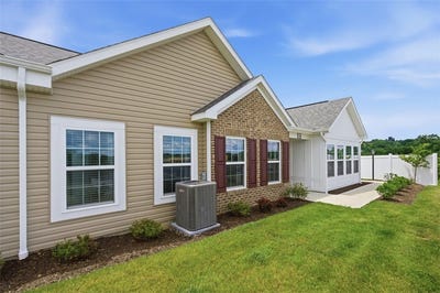 /international/us/1264-sandy-ridge-drive-buffalo-twp-pa-110108877124/