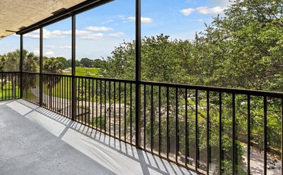 /international/us/200-w-jacaranda-country-club-drive-plantation-fl-110107957219/