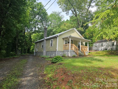 /international/us/508-s-laurel-street-lincolnton-nc-110108293730/