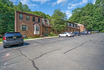 /international/us/200-portland-road-highlands-nj-110107932461/