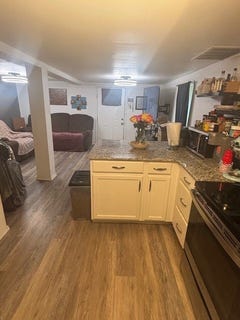 /international/us/502-n-cleveland-avenue-russellville-ar-110102575949/