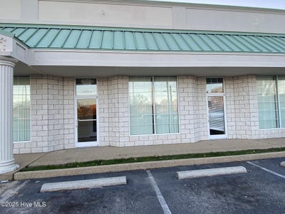 /international/us/1831-weeksville-road-elizabeth-city-nc-110103649793/