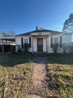 /international/us/1408-malcolm-avenue-newport-ar-110106152706/