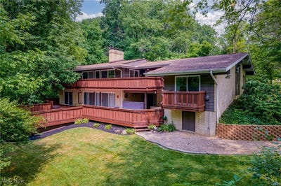 /international/us/8785-eagle-road-kirtland-oh-110101190096/