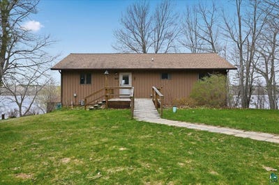 /international/us/8515-s-county-rd-p-lake-nebagamon-wi-110107817586/