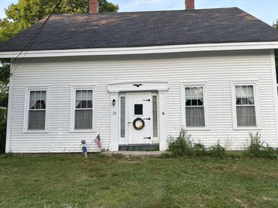 /international/us/33-cener-street-machias-me-110100996190/?lang=zh-tw