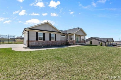 /international/us/602-county-road-441-jackson-mo-110098139015/