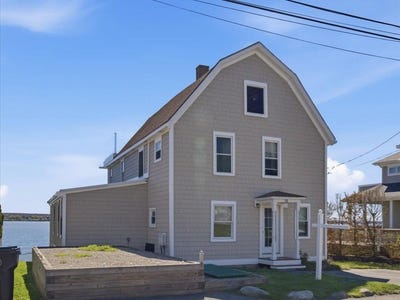 /international/us/38-aquidneck-avenue-portsmouth-ri-110107824261/