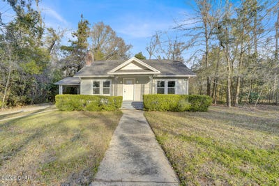 /international/us/657-main-street-chipley-fl-110106007096/