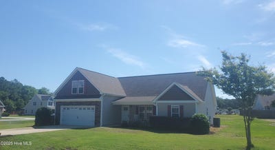 /international/us/19-darel-street-rocky-point-nc-110099270573/