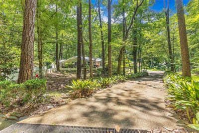 /international/us/104-camellia-street-wetumpka-al-110108171222/
