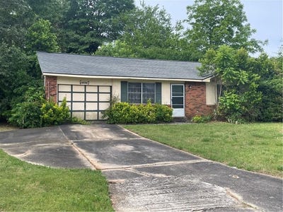/international/us/6216-fieldcrest-drive-morrow-ga-110107923281/