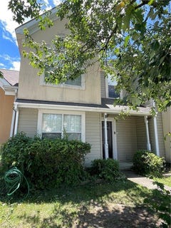 /international/us/3211-spruce-pine-road-virginia-beach-va-110108535318/