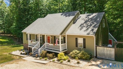 /international/us/1755-dispatch-road-quinton-va-110108298240/