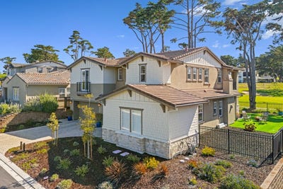 /international/us/1838-links-dr-seaside-ca-110104783073/