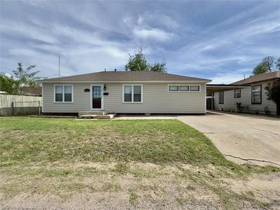 /international/us/220-e-van-buren-street-mangum-ok-110107570625/