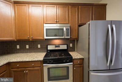/international/us/1133-halifax-place-hamilton-nj-110098258533/