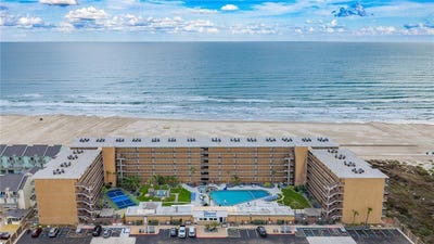 /international/us/14810-windward-drive-corpus-christi-tx-110108447782/