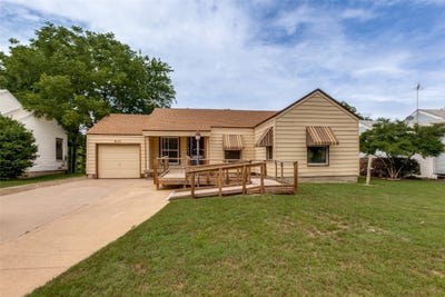 /international/us/811-magnolia-drive-garland-tx-110108414921/