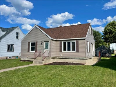/international/us/212-cleveland-avenue-morgan-mn-110108945239/