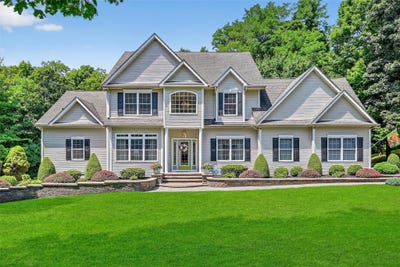 /international/us/11-arrowhead-court-balmville-ny-110101360309/?lang=fr