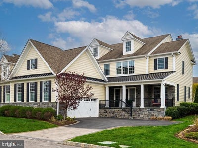 /international/us/3702-rose-trader-lane-newtown-square-pa-110107416674/