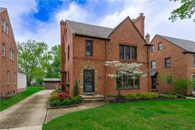 /international/us/2312-glendon-road-university-heights-oh-110099274724/