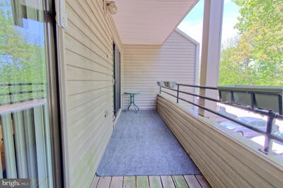 /international/us/8009-greenspring-way-owings-mills-md-110099310047/?lang=en
