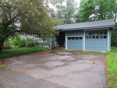 /international/us/45-pine-island-avenue-berlin-nh-110108907093/