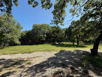 /international/us/2817-creek-road-sulphur-ok-110120530880/