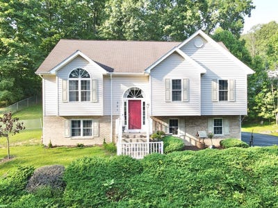/international/us/321-bayberry-ave-princeton-wv-110101492726/?lang=id