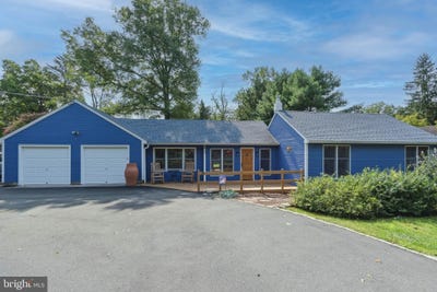 /international/us/35-blue-ridge-road-titusville-nj-110119706528/