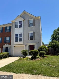 /international/us/15109-gaffney-circle-gainesville-va-110108932602/