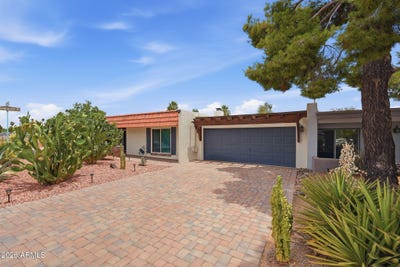 /international/us/153-bahia-lane-e-litchfield-park-az-110108962064/