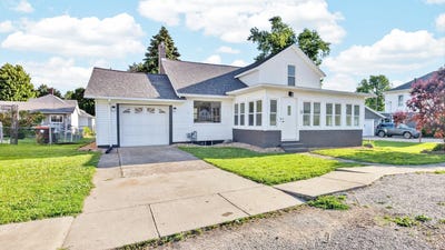 /international/us/106-w-north-street-danvers-il-110108552609/