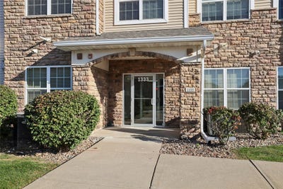 /international/us/1333-se-university-avenue-waukee-ia-110103113084/