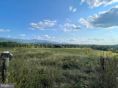 /international/us/atkins-drive-luray-va-110082809434/