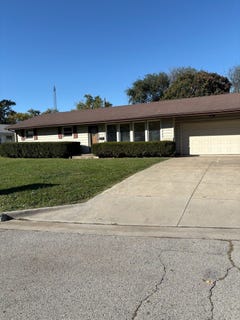 /international/us/1705-gleason-drive-rantoul-il-110120637467/
