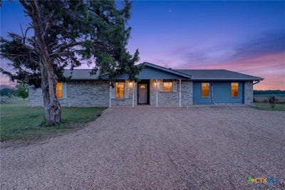 /international/us/9406-n-highway-77-burlington-tx-110107572814/