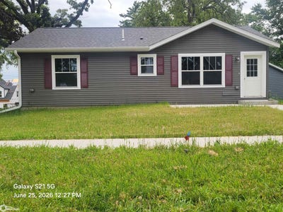 /international/us/207-e-jefferson-street-mount-ayr-ia-110101041716/