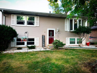 /international/us/3706-lexington-road-michigan-city-in-110101255983/