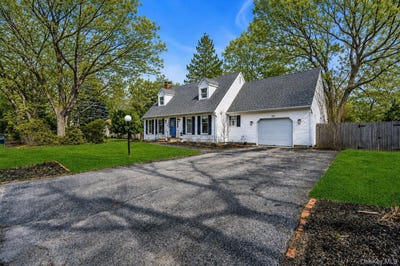 /international/us/5845-n-bayview-road-southold-ny-110106802079/