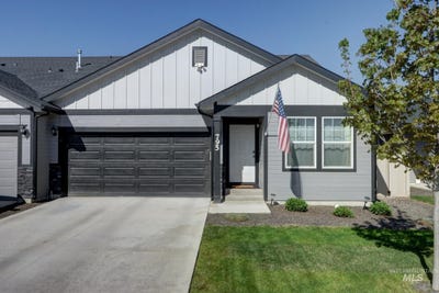 /international/us/795-n-baldner-point-place-nampa-id-110107506299/