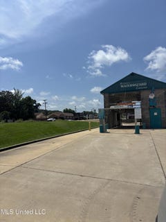 /international/us/1635-n-jerry-clower-boulevard-yazoo-city-ms-110104274870/
