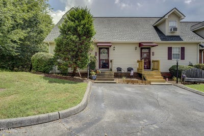 /international/us/301-hallbrook-drive-johnson-city-tn-110100920796/