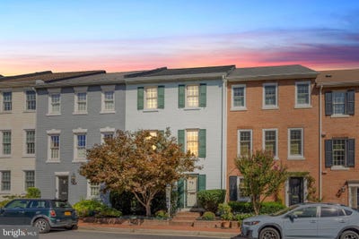 /international/us/107-pommander-walk-alexandria-va-110110365850/