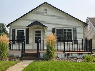 /international/us/318-s-4th-street-hamilton-mt-110106555955/